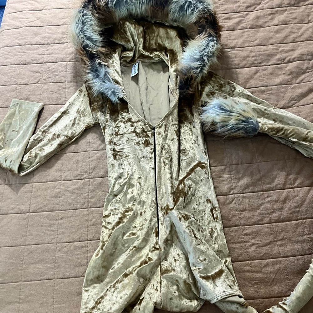 Golden lion halloween costume